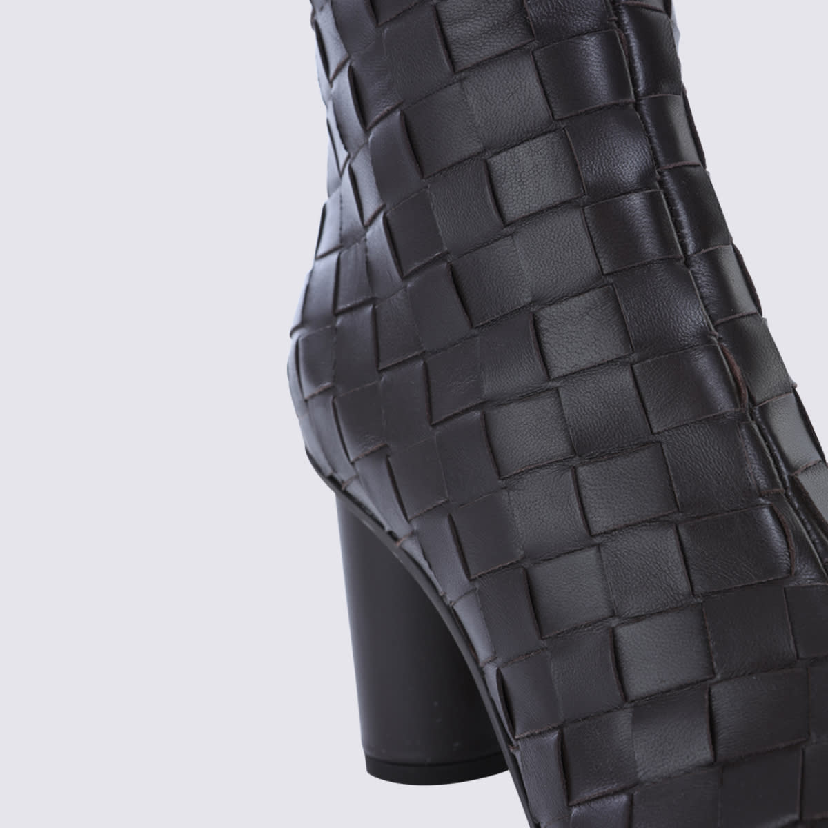 Bottega Veneta Atomic 75 Intrecciato Leather Ankle Boots In Black