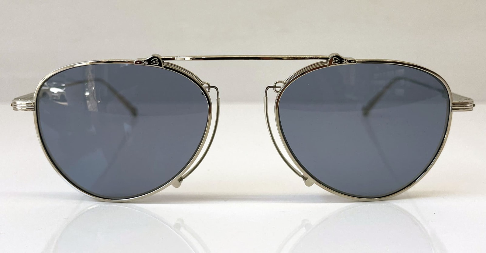 M3130 - Palladium White Sunglasses