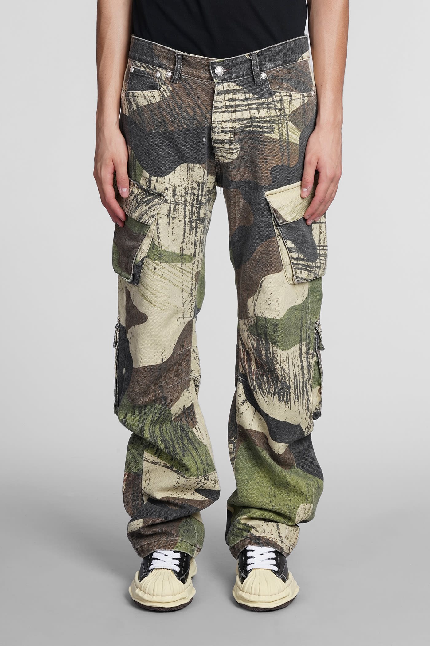 Formy Studio Pants In Camouflage Cotton