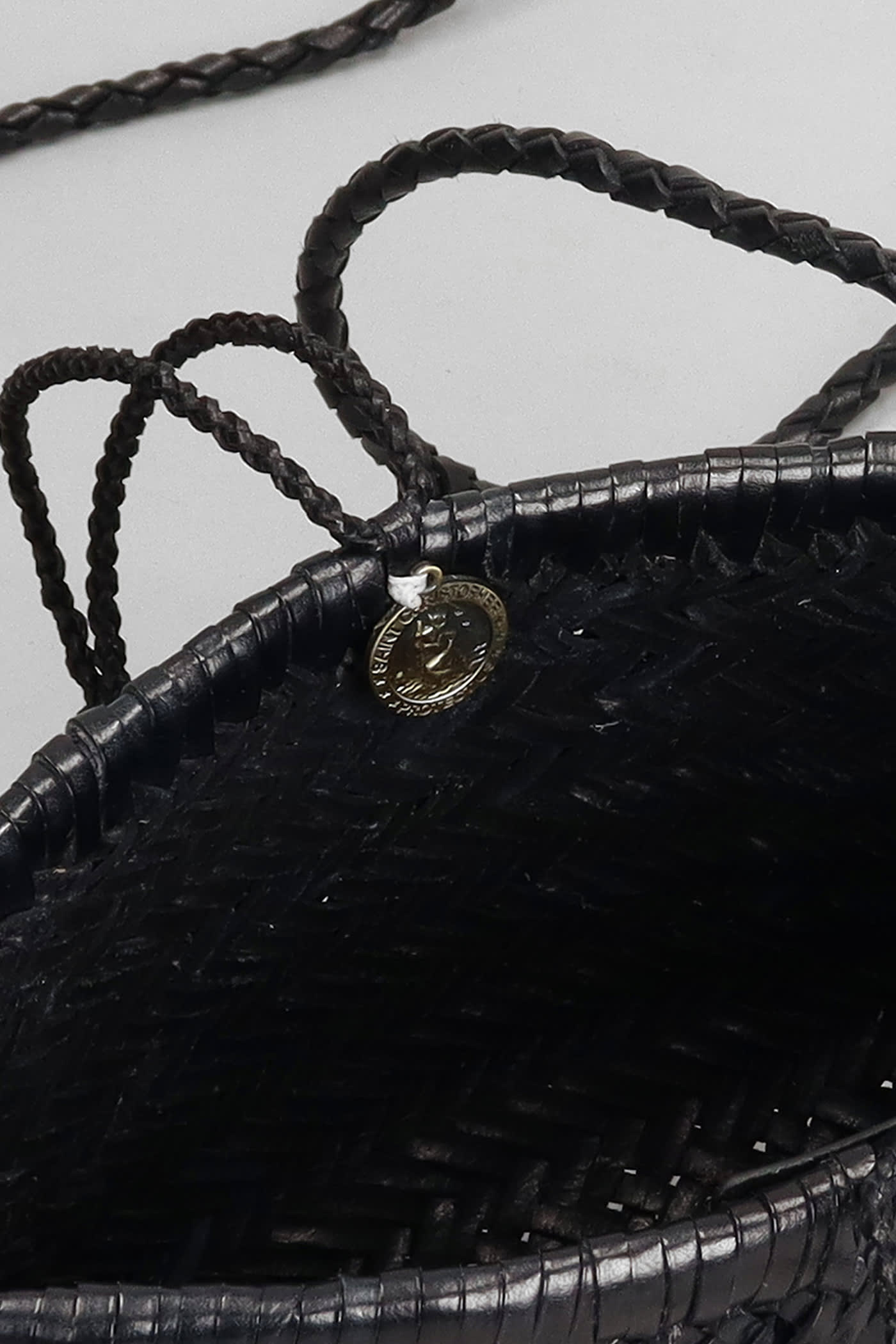Shop Dragon Diffusion Minsu Shoulder Bag In Black Leather