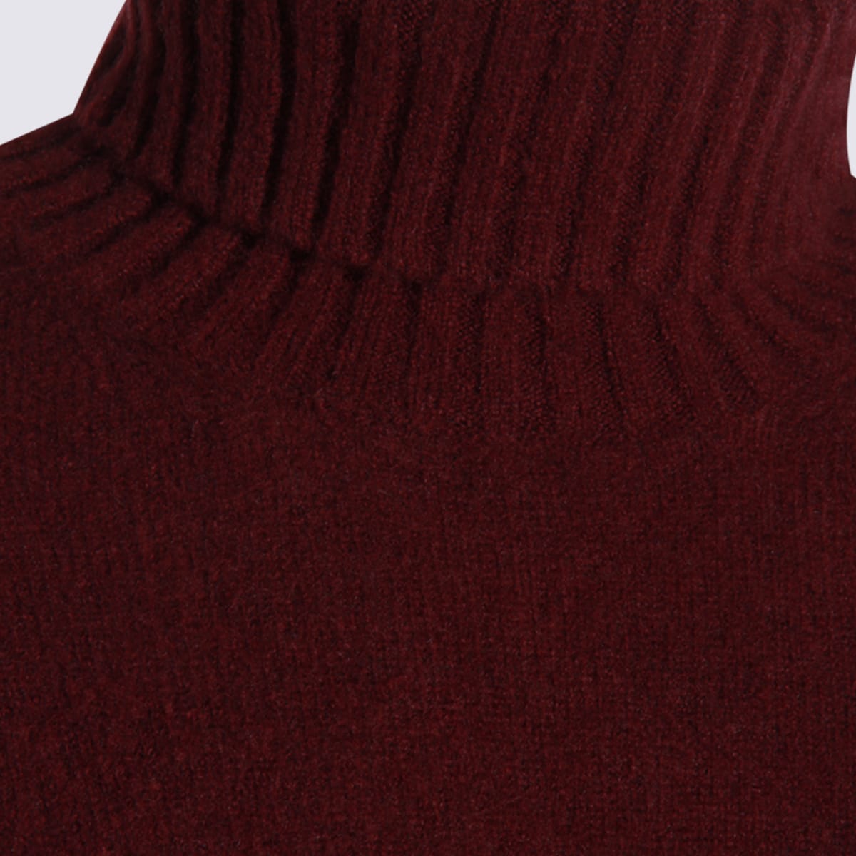 Piacenza Cashmere Turtleneck Ribbed-cuffs Sweater In Burgundy
