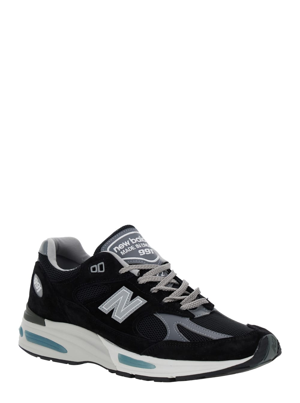 Shop New Balance Scarpa Lifestyle Unisex In Black