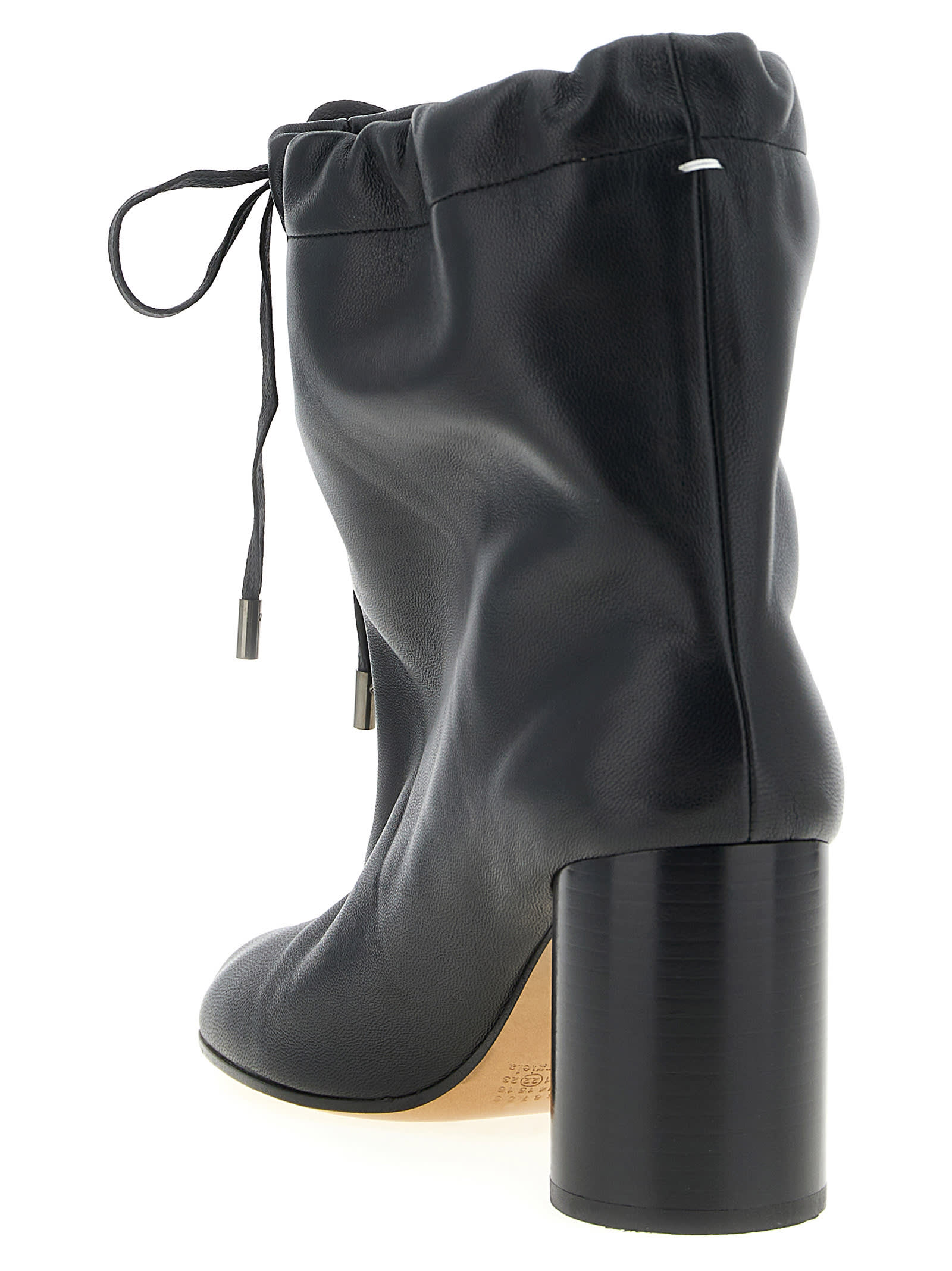 Maison Margiela Tabi Ballon Ankle Boots In Black