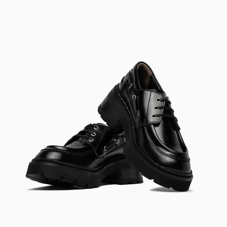 Stanley Biscuit Semi Patent Leather – BY FAR