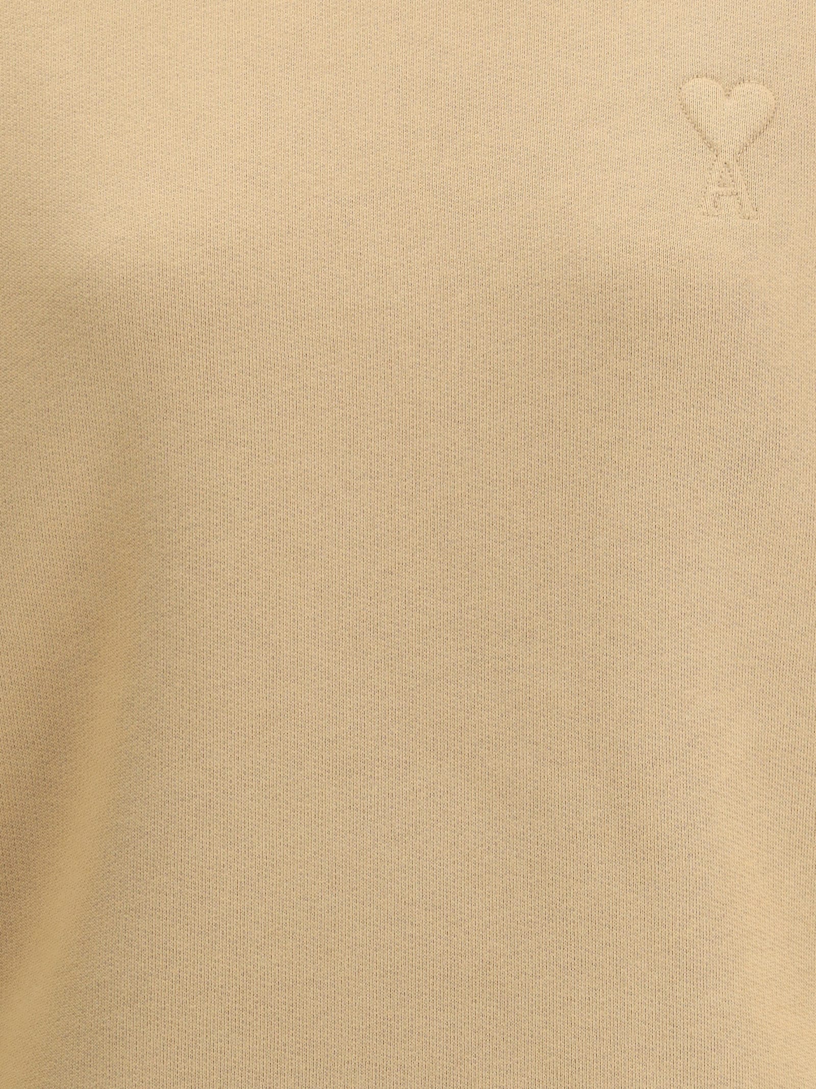 Ami Alexandre Mattiussi Ami Paris Women Ami De Coeur Embosse Sweatshirt In Neutral