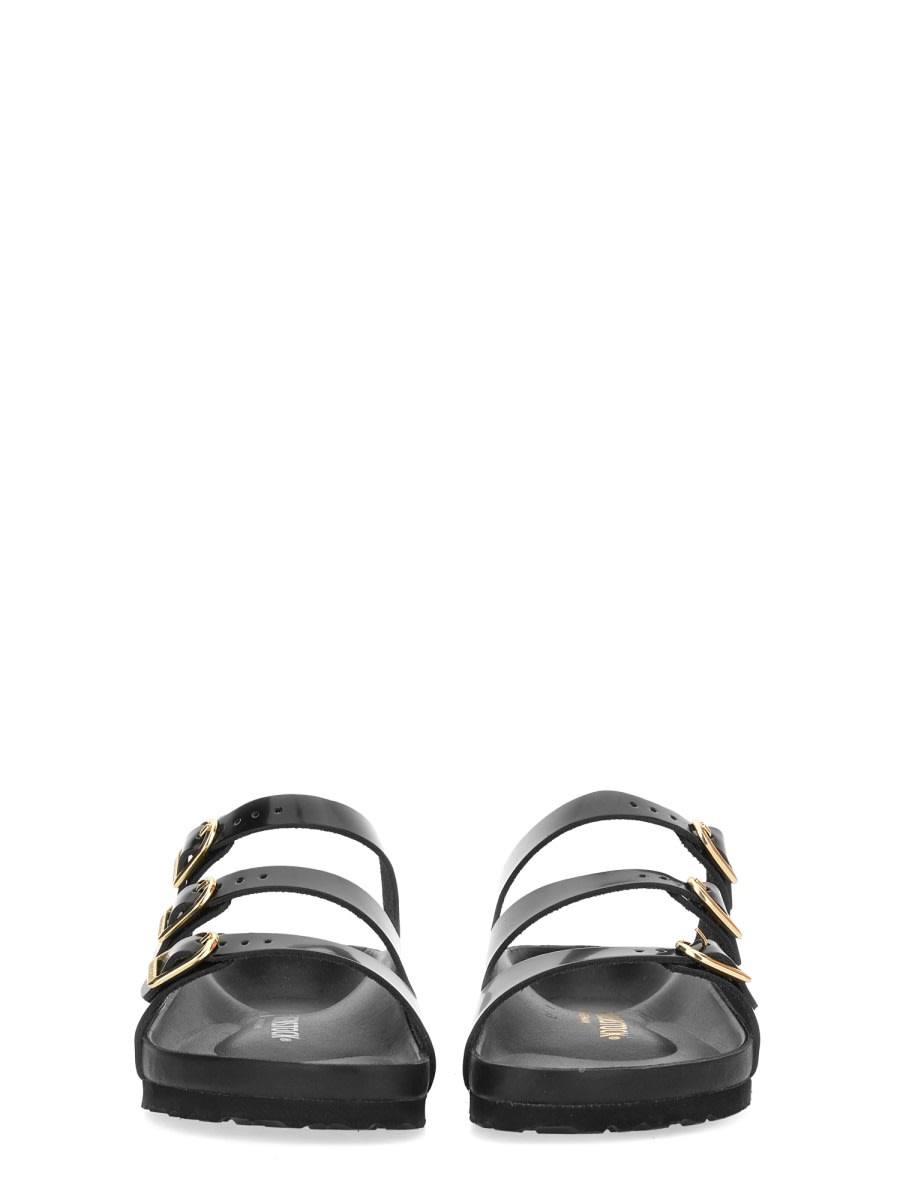 Birkenstock Slide Florida Dbuckle Exquisite Lucida Nera In Black