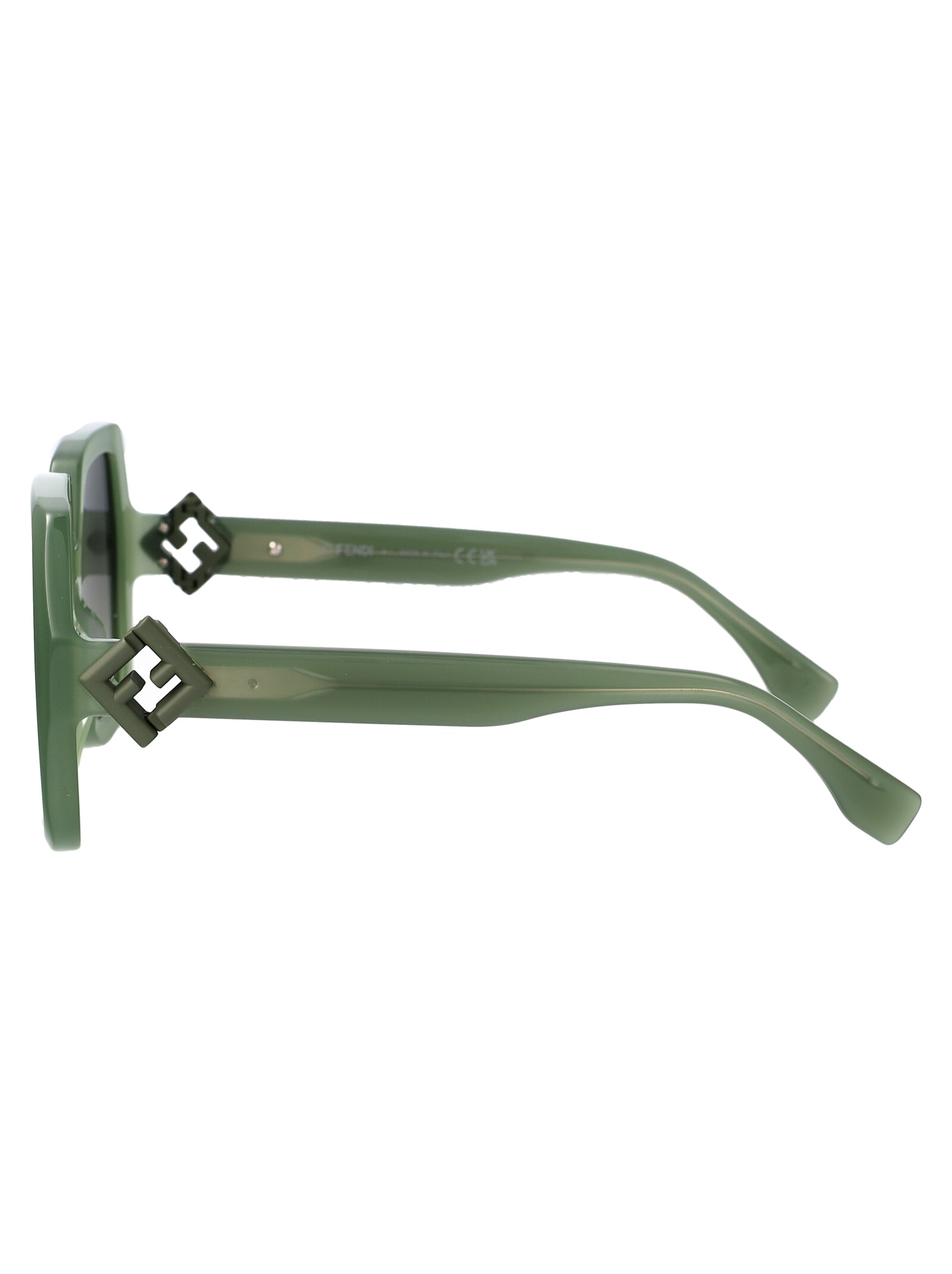 Shop Fendi Ff Diamonds Sunglasses In Green