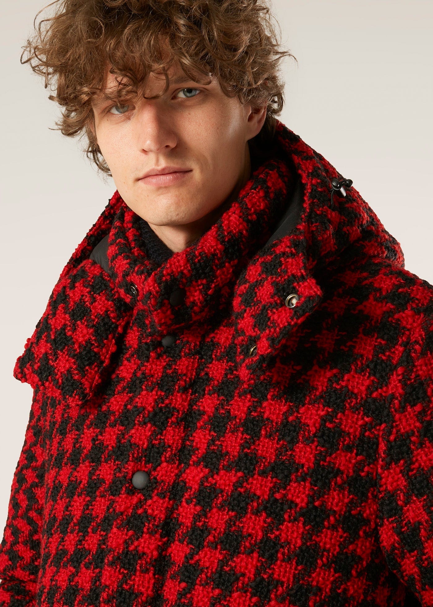 Doppiaa Aangoon Pied De Poule Down Jacket In Red