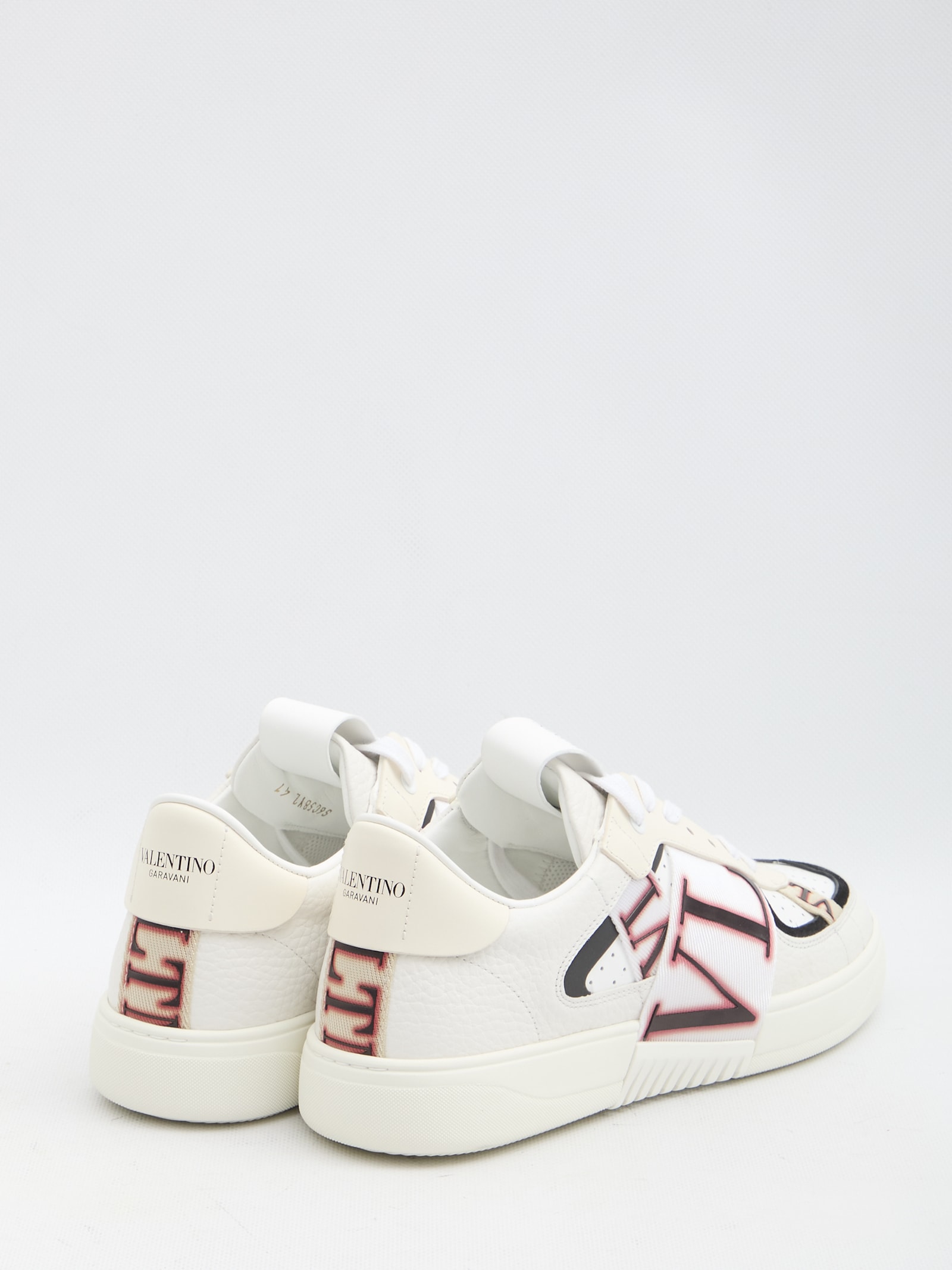 Valentino Garavani 'vl7n' White Sneakers With Maxi Logo Print And Logo Patch On The Tongue In Leathe In White