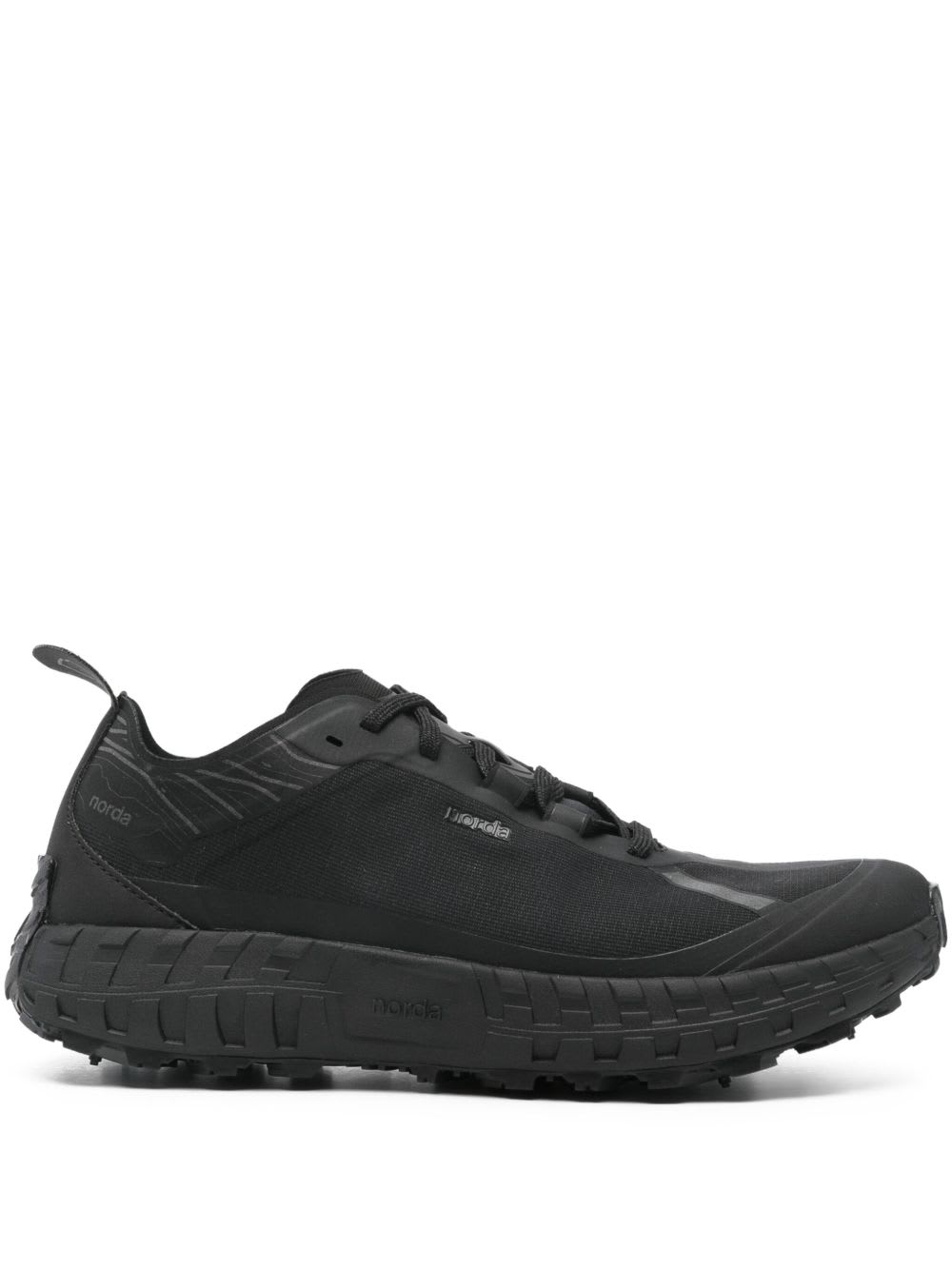 Norda 001a Round-toe Sneakers In Black