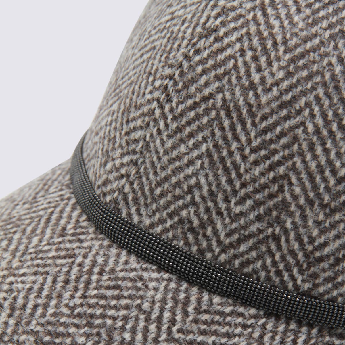 Brunello Cucinelli Herringbone Patterned Curved Brim Hat In Neutral