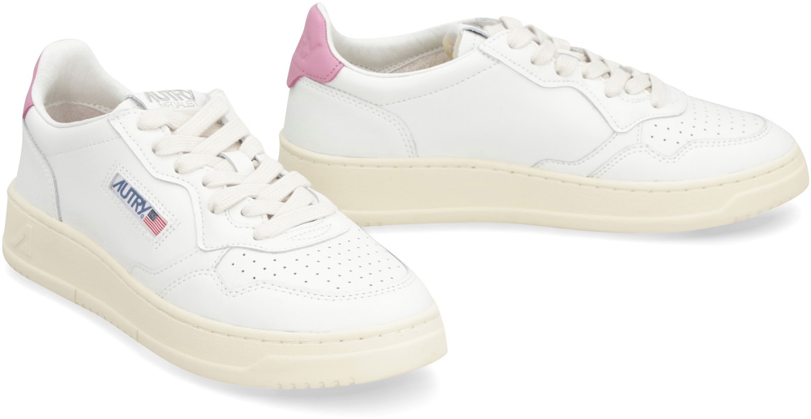Shop Autry Medalist Leather Low-top Sneakers Sneakers In Wht/mauve