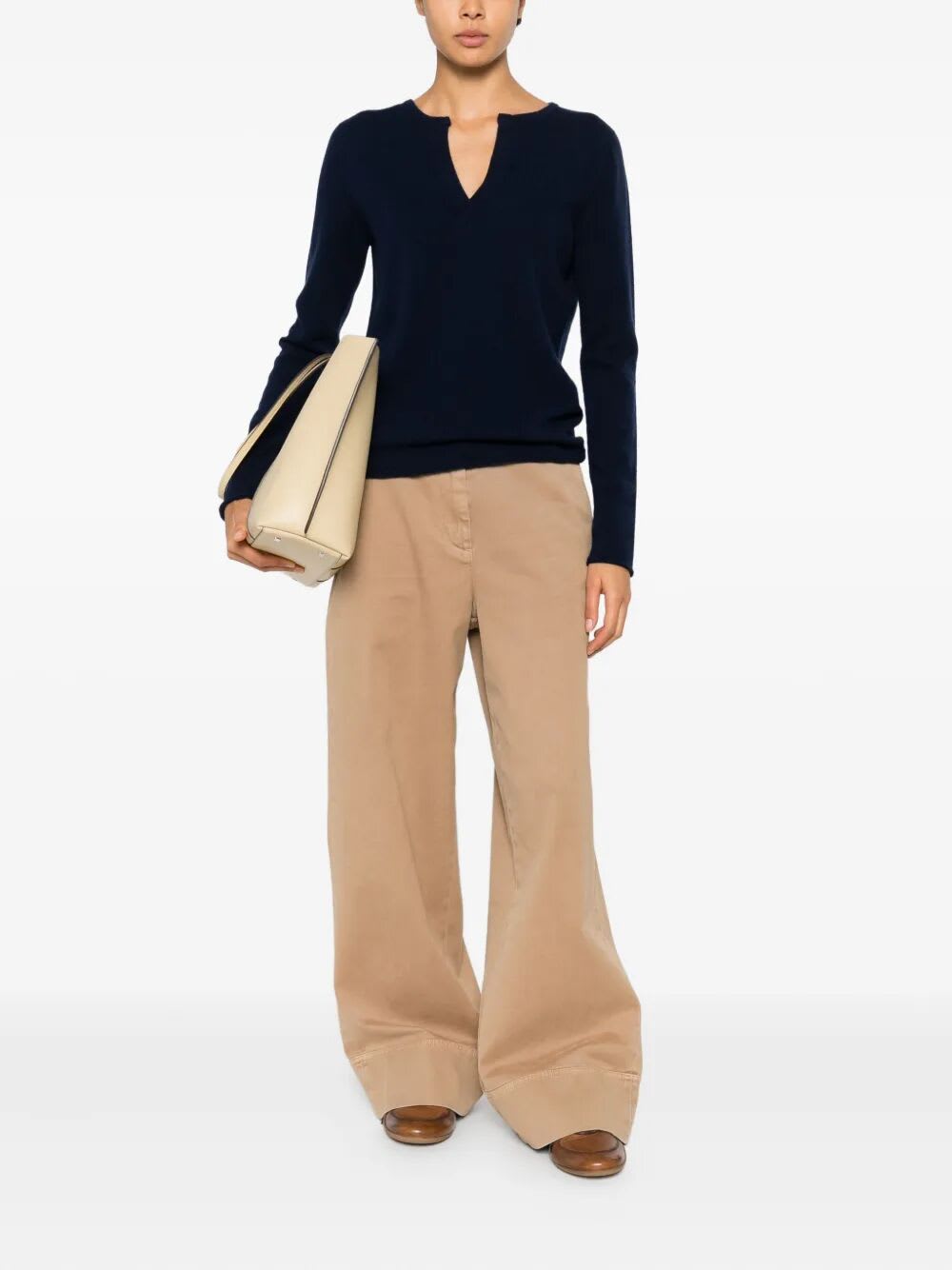 Liviana Conti Vania V-neck Cashmere Sweater In Blue