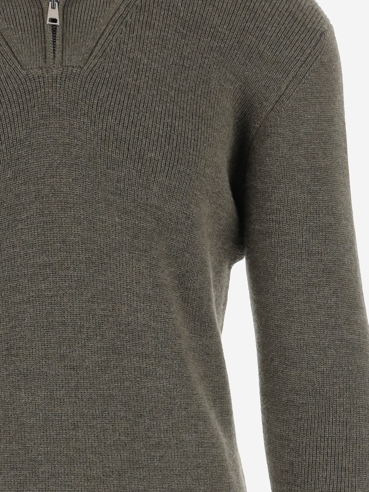 Tagliatore Ribbed Zip-neck Sweater In Green