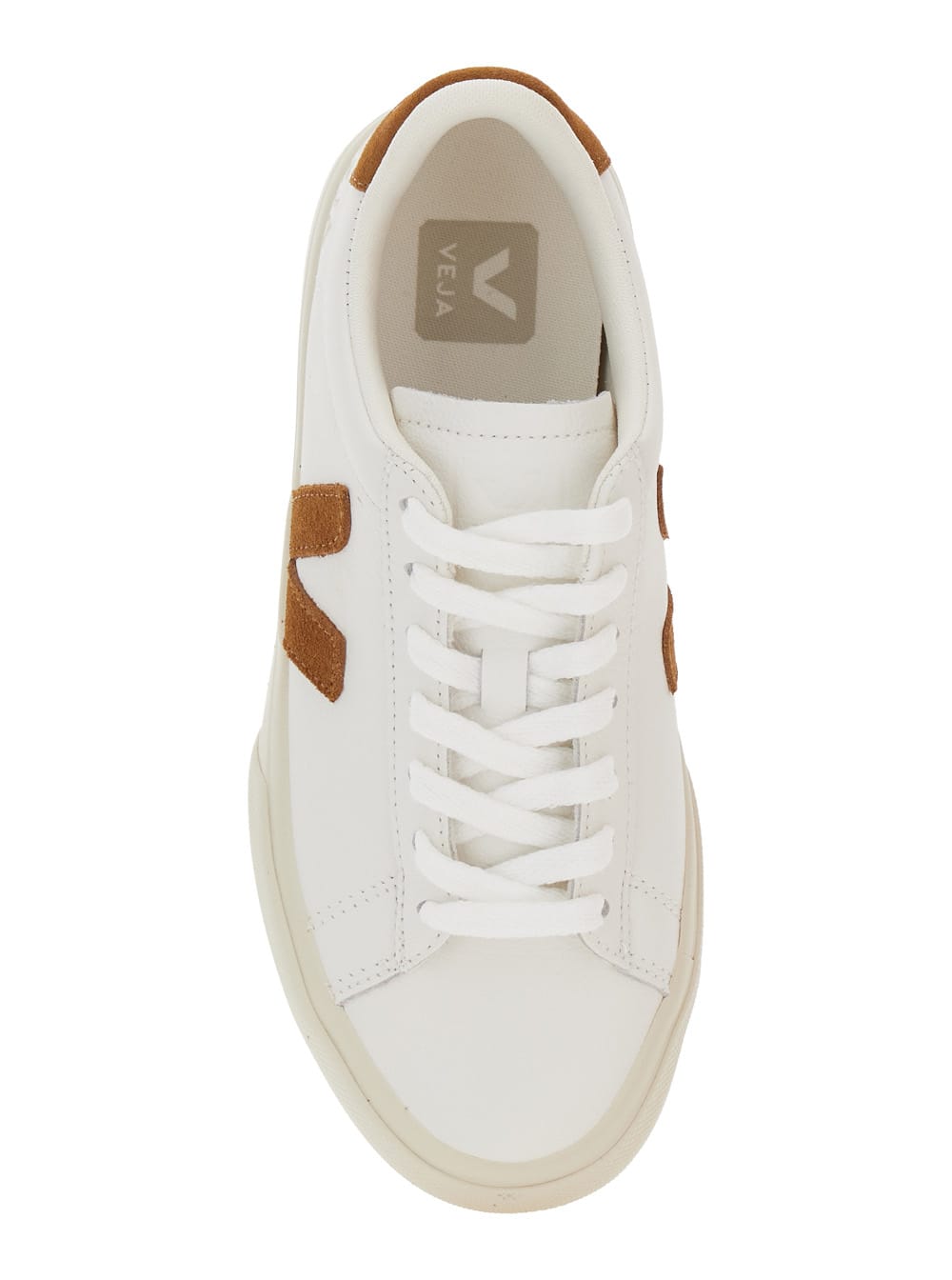 Veja Campo White Low Top Sneakers With Contrasting Heel With Logo Lettering And Logo Patch On The Side In In White
