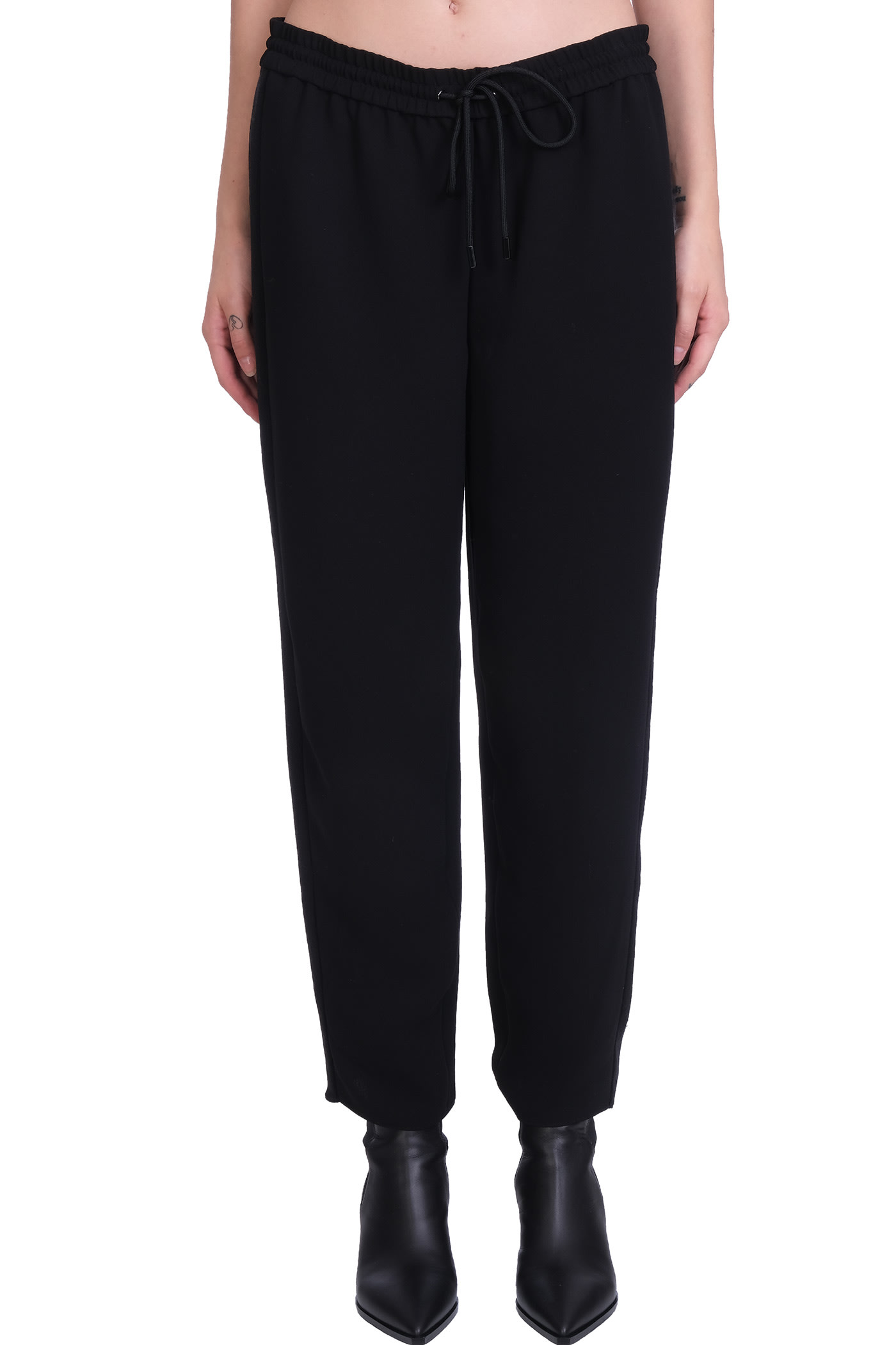 Theory Jogger Crepe Pants In Black Polyester