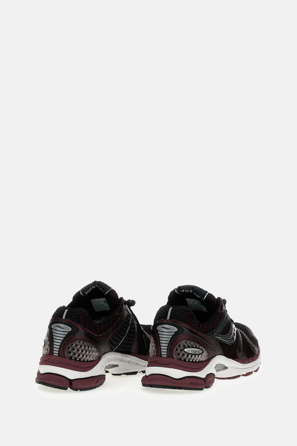 Saucony Progrid Triumph 4 Mesh-panel Sneakers In Multi