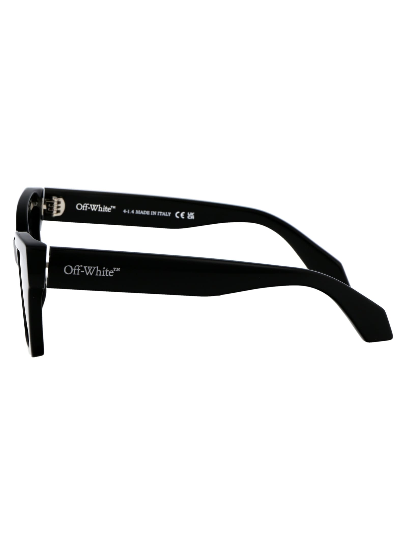 Shop Off-white Cincinnati Sunglasses In 1007 Black
