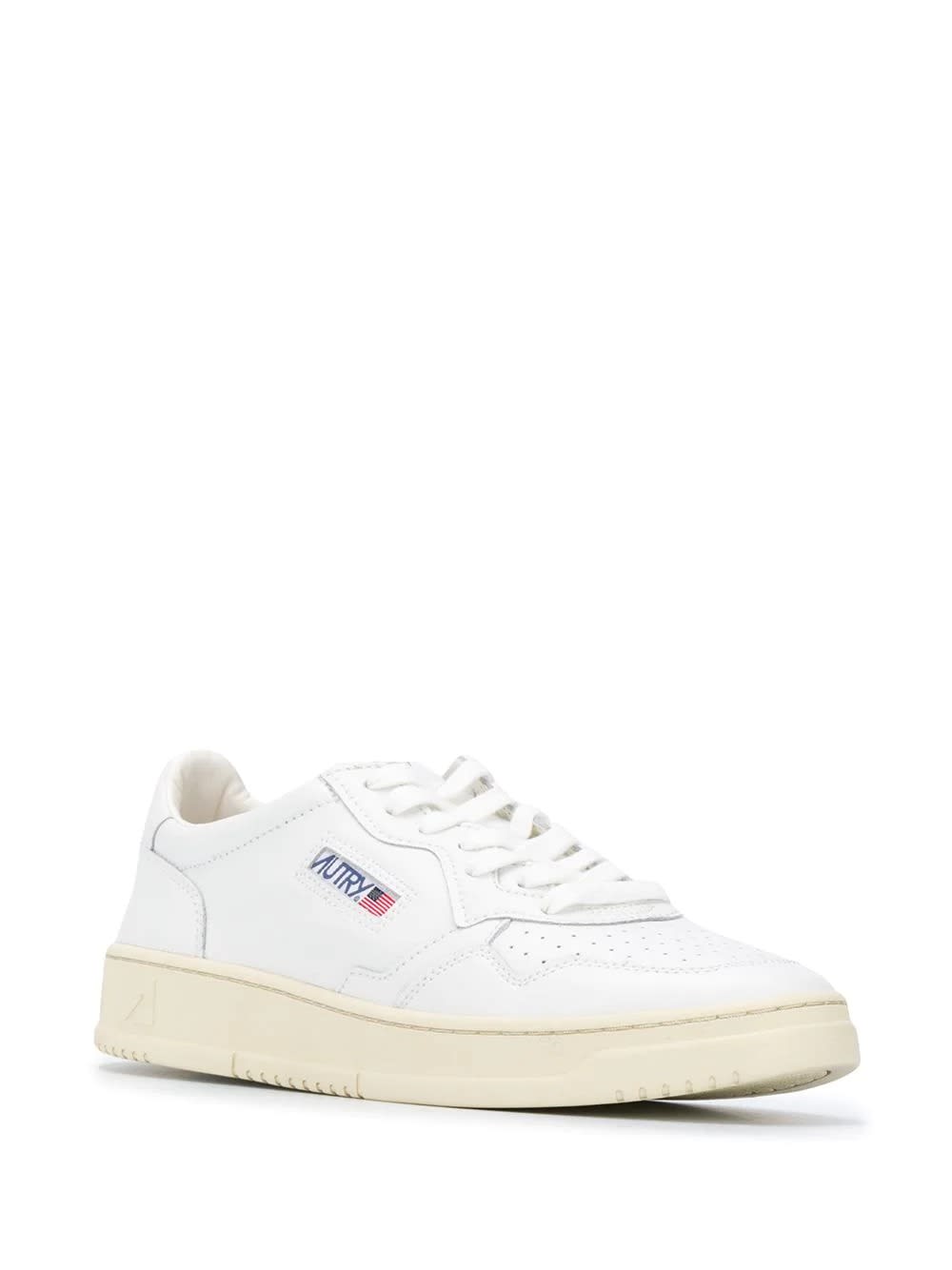 Shop Autry Medalist Low Sneakers In White Leather