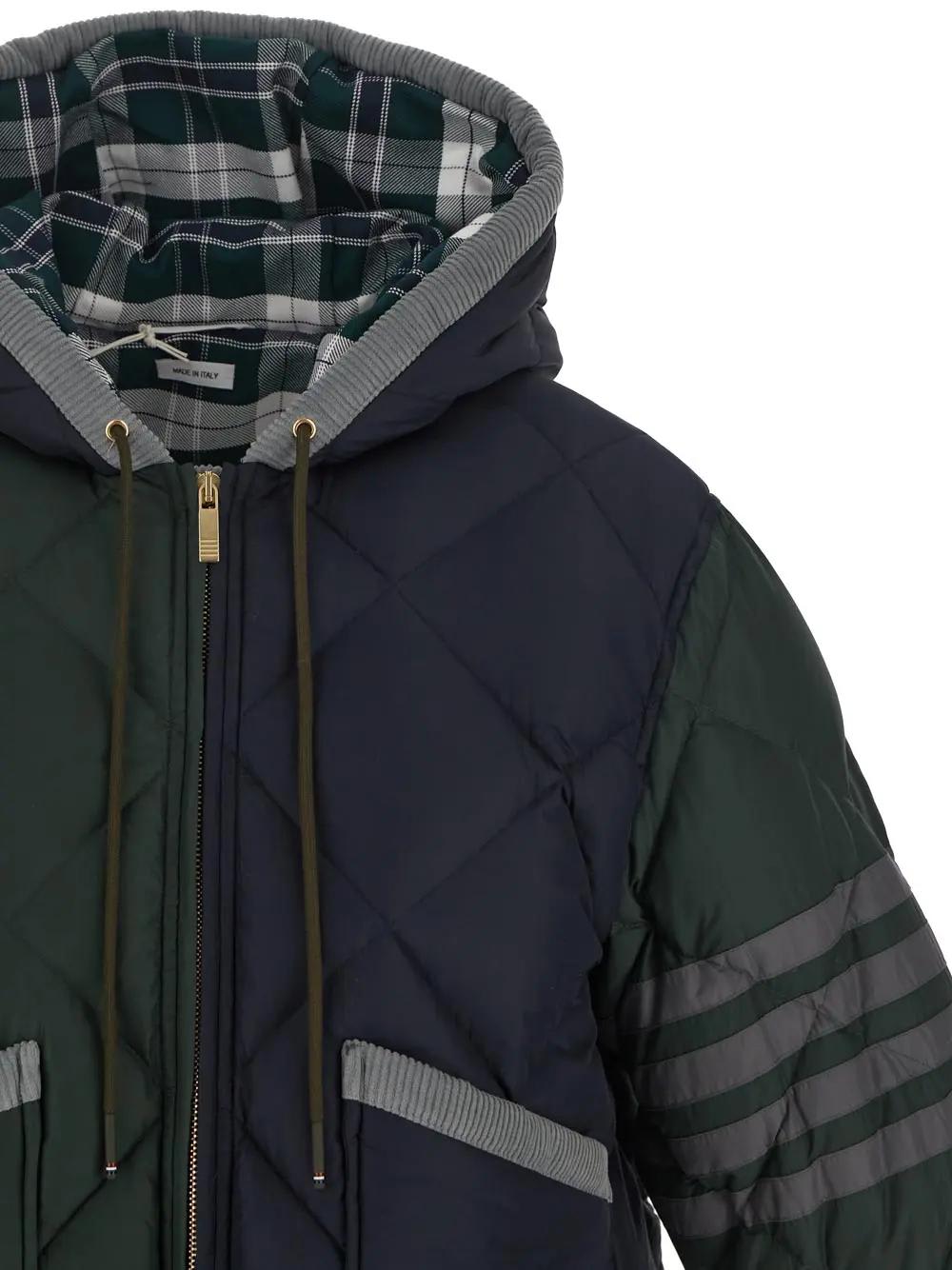 Shop Thom Browne Patch Pocket Hooded Down Jacket In Verde