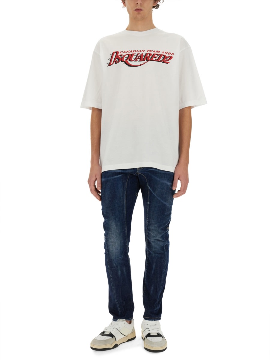 Shop Dsquared2 T-shirt With Logo In White