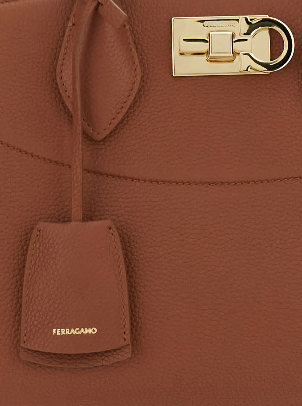Ferragamo St Soft S Nw Top Handle 28,0x12,5x18,5 In Brown