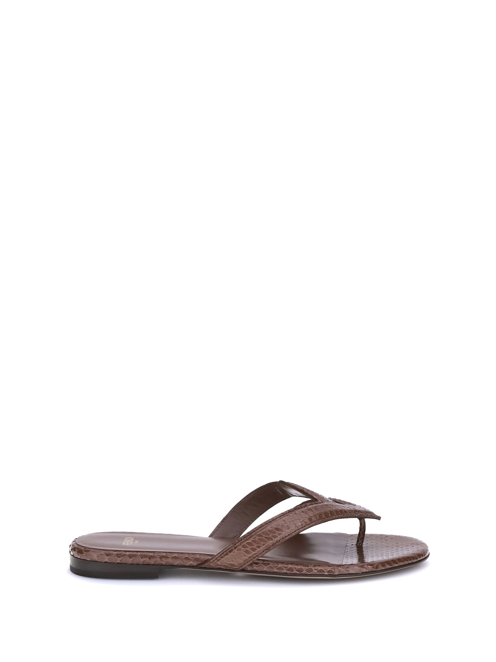 Fendi Women Infradito Ayers Sandals In Burgundy
