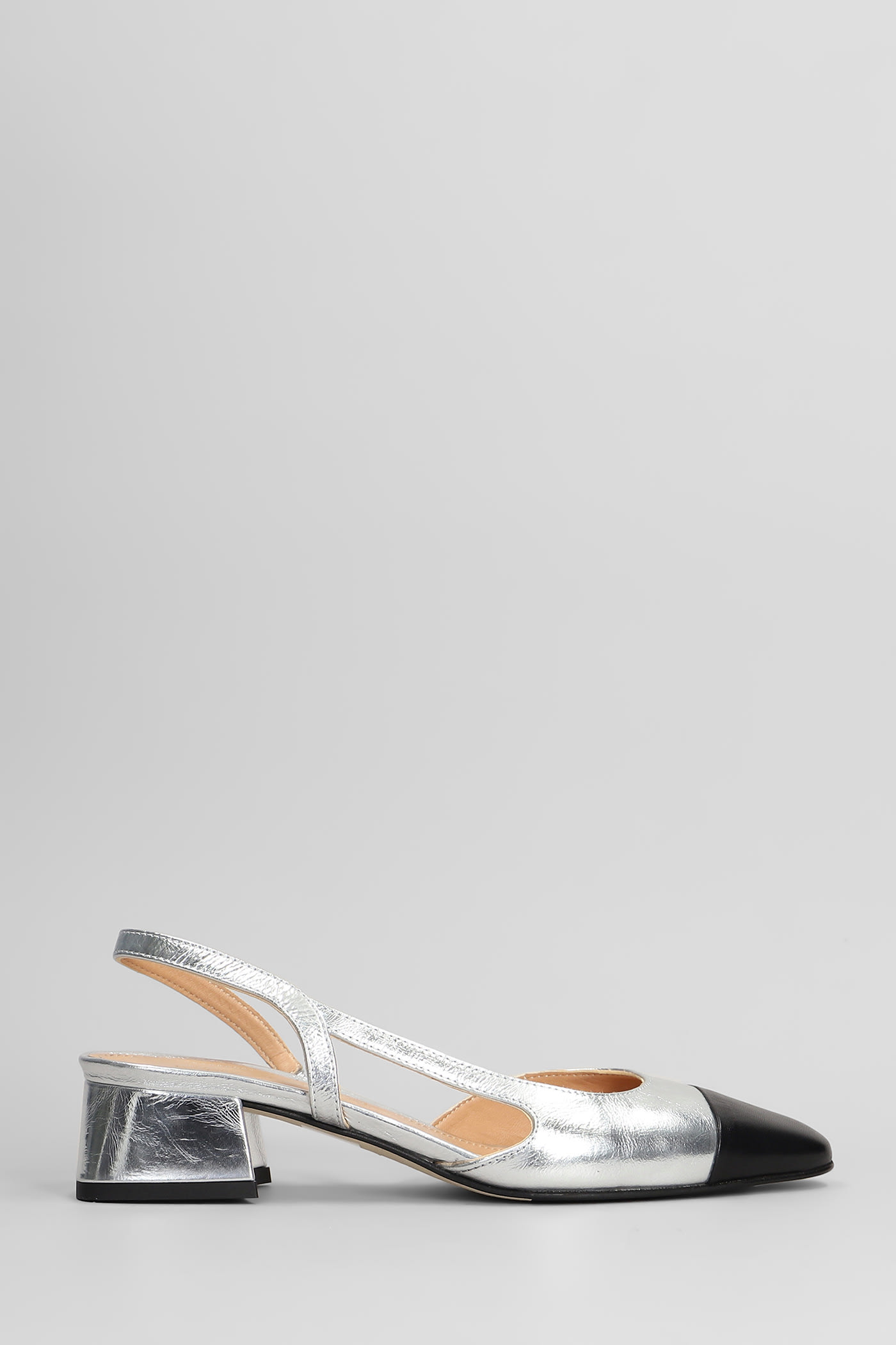 Pumps In Silver Leather
