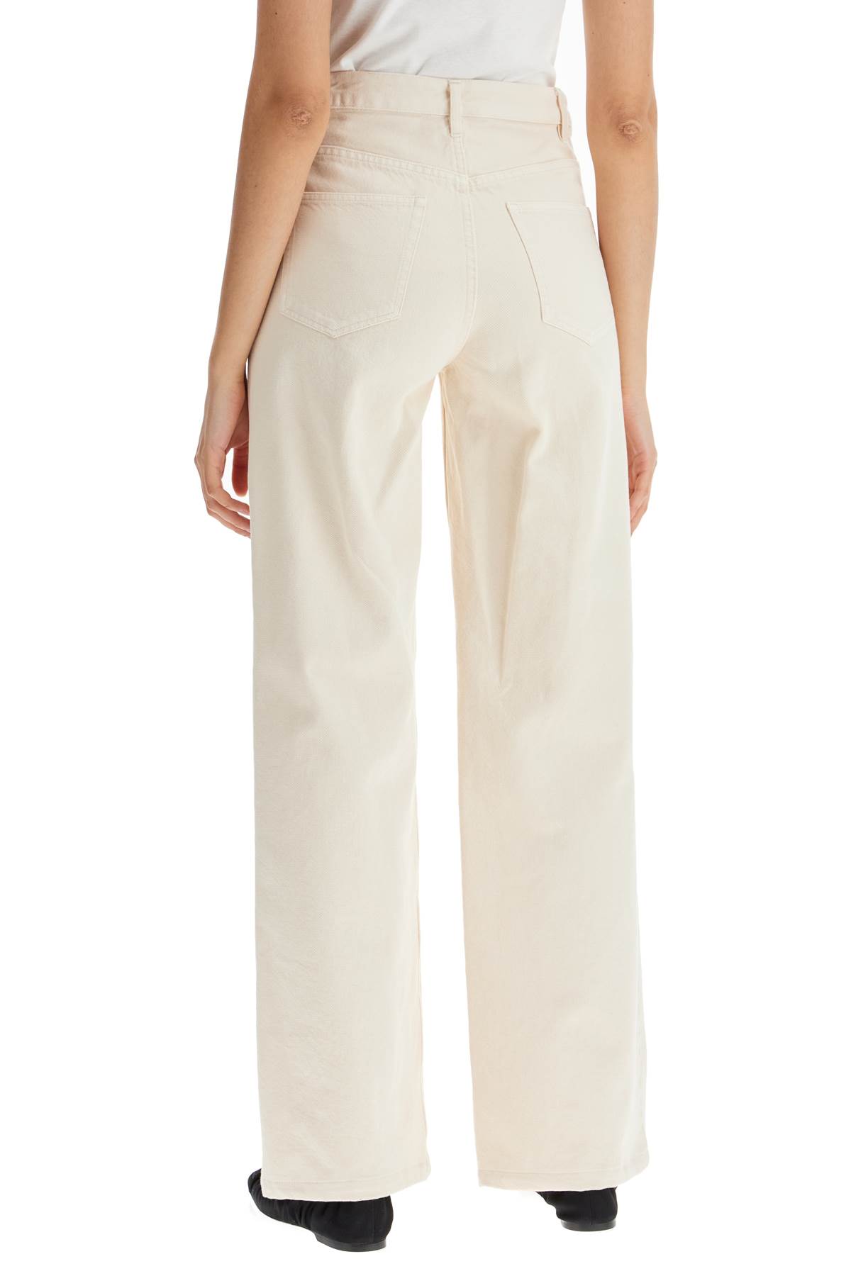 Shop Apc Straight-cut Elisabeth Jeans In Ecru (white)