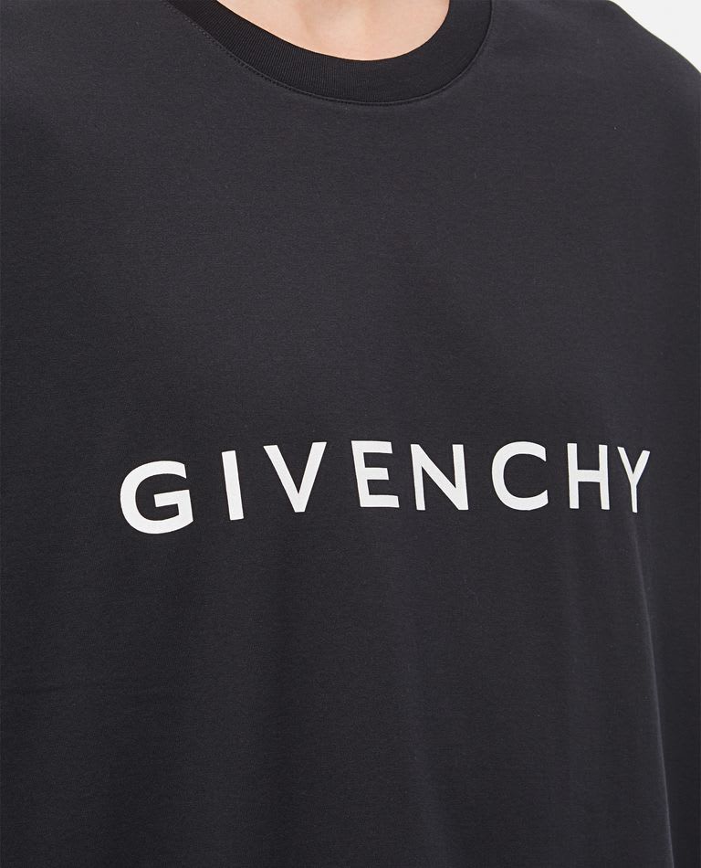 Shop Givenchy Oversized T-shirt In Black