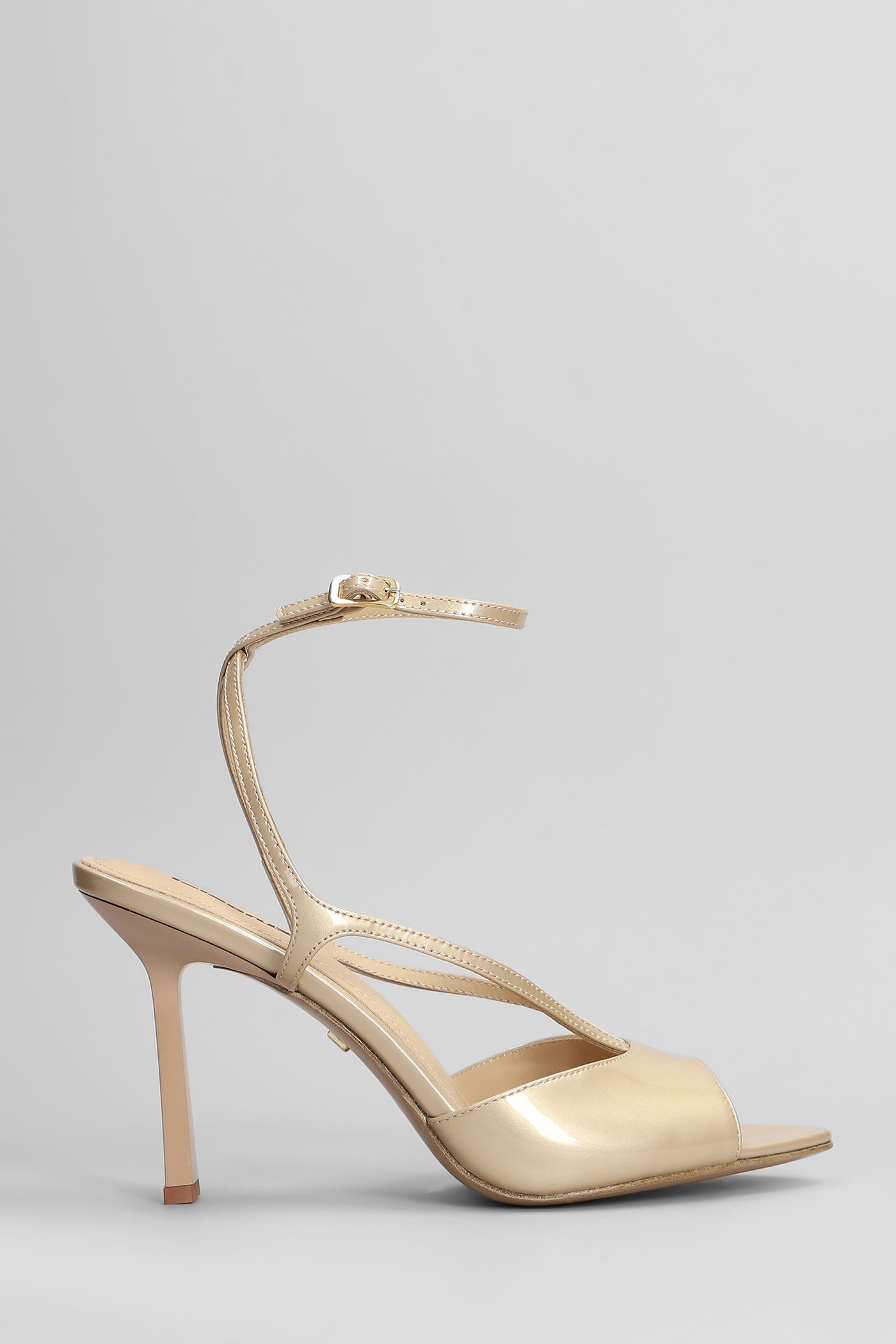 Streep Heel 95 Sandals In Powder Leather