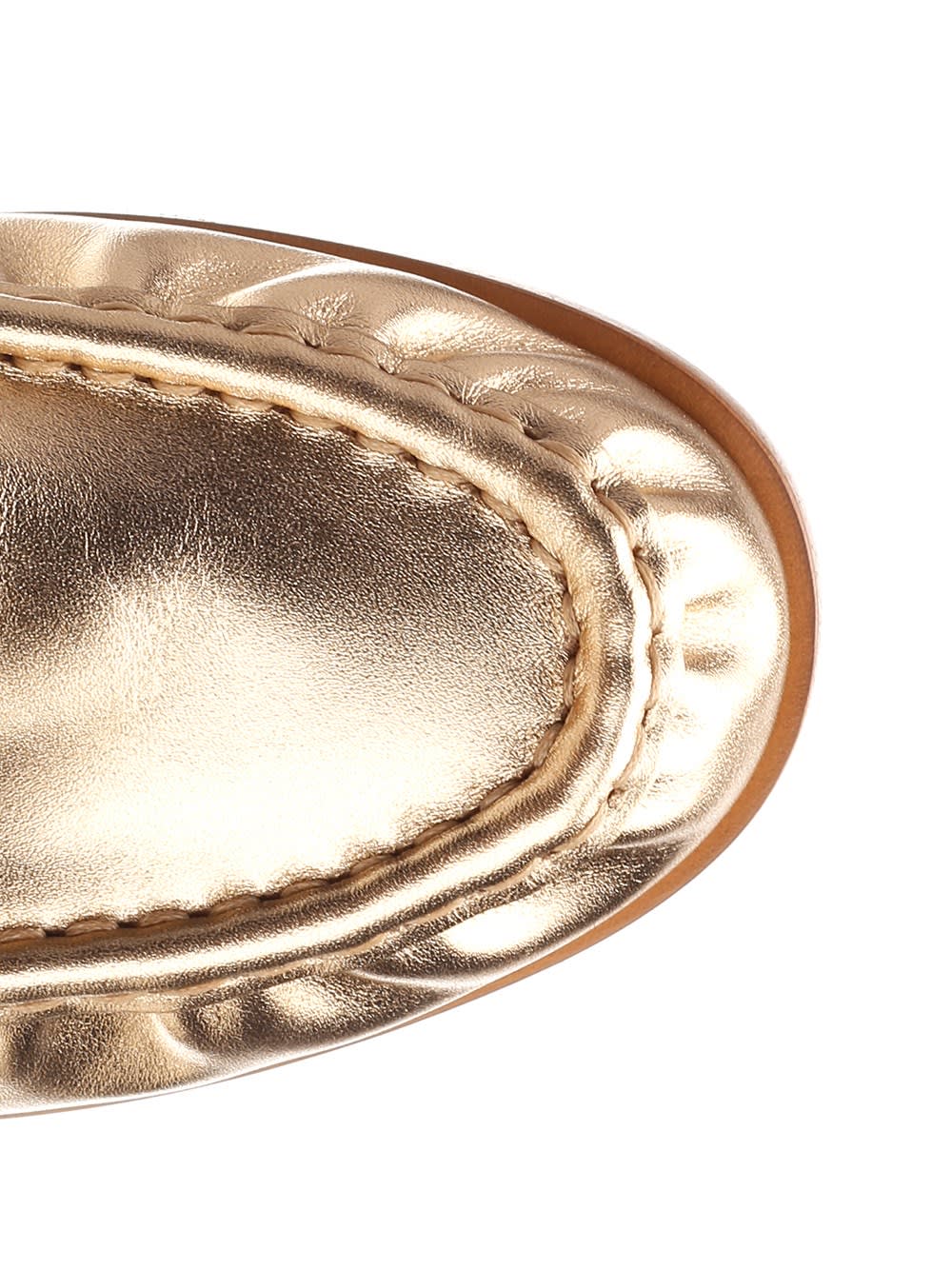 Tod's Loafer With Gold Horsebit In Gold