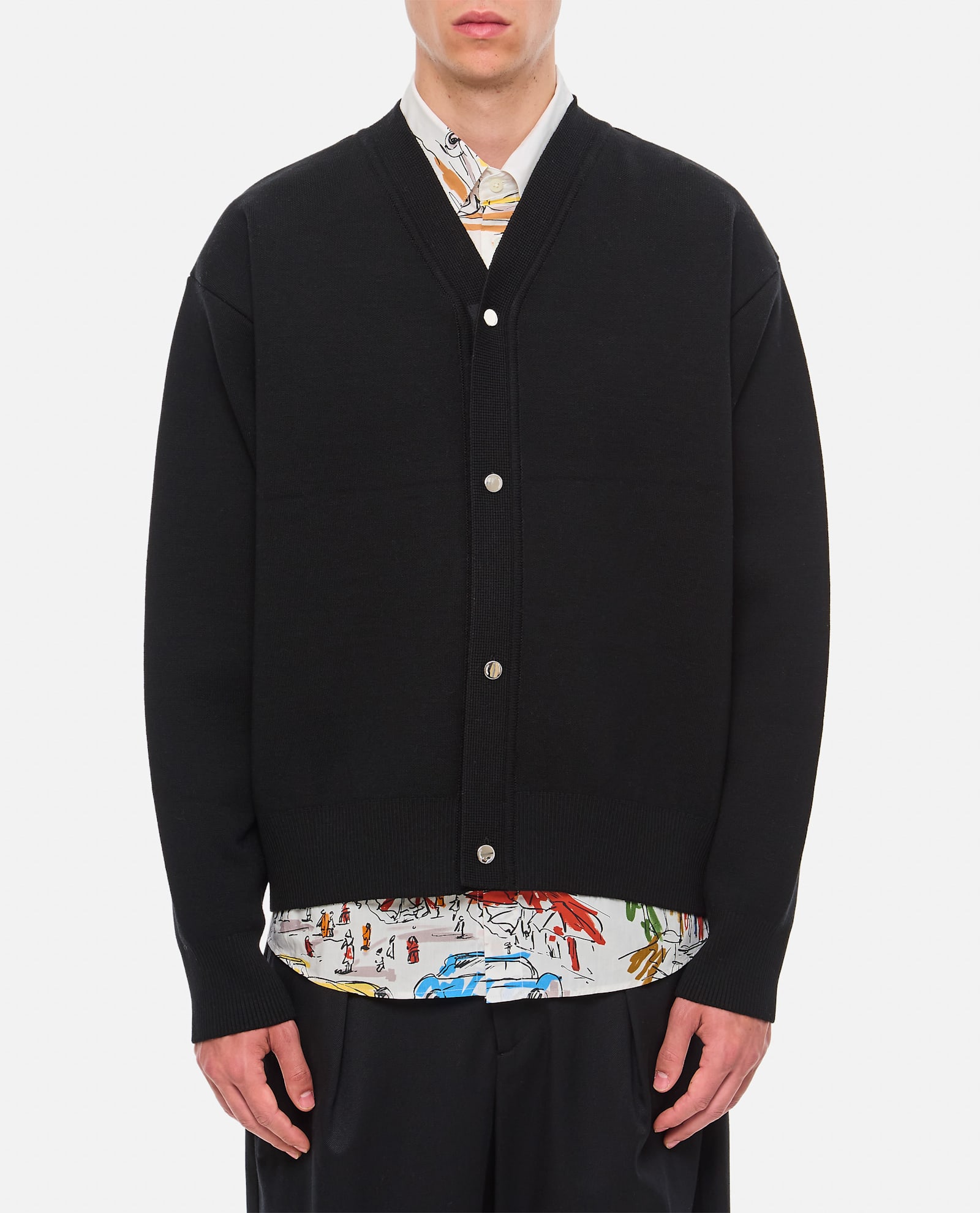 Jacquemus Boxy Black Cardigan With V-neckline And Button-down Front In Black