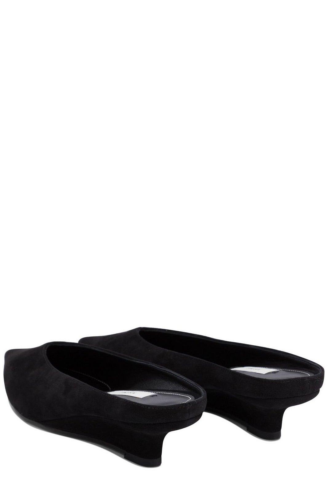 Totême Flat Shoes Toteme Woman Color Black In Black