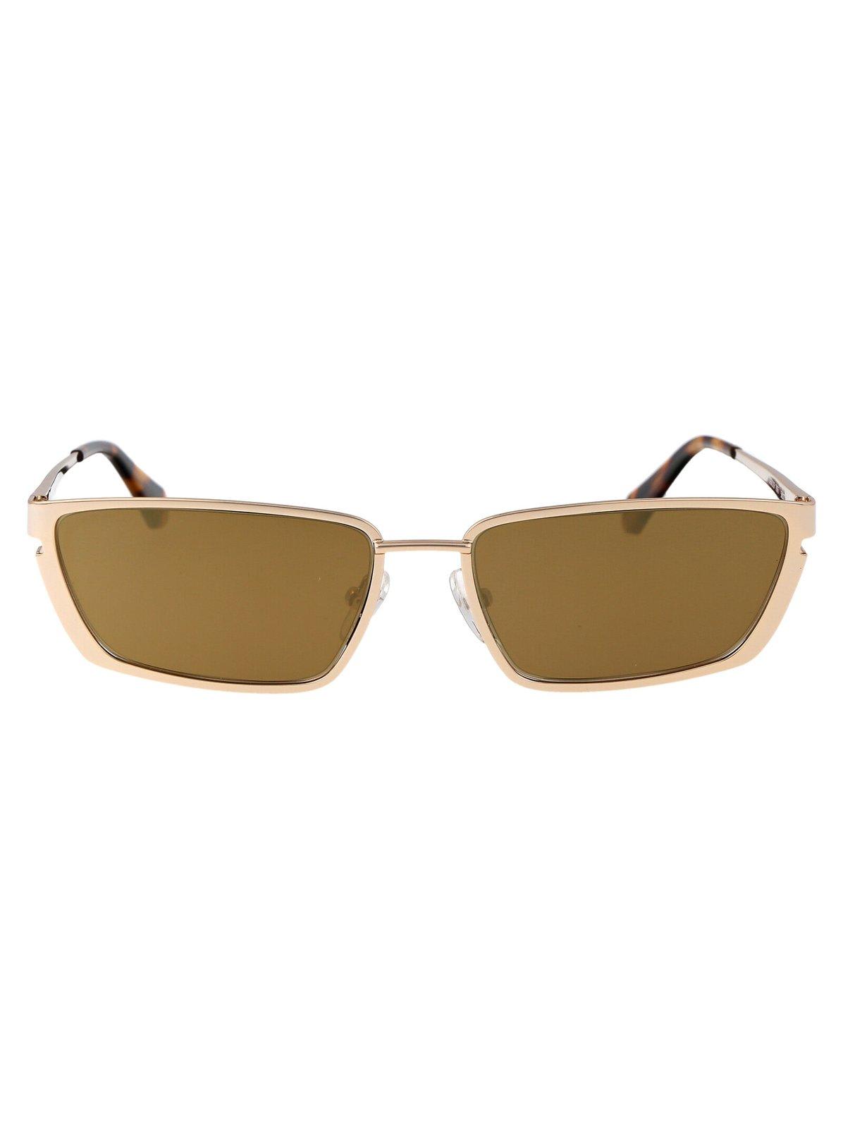 Shop Off-white Richfield Square Frame Sunglasses In Gold Gold Mirror