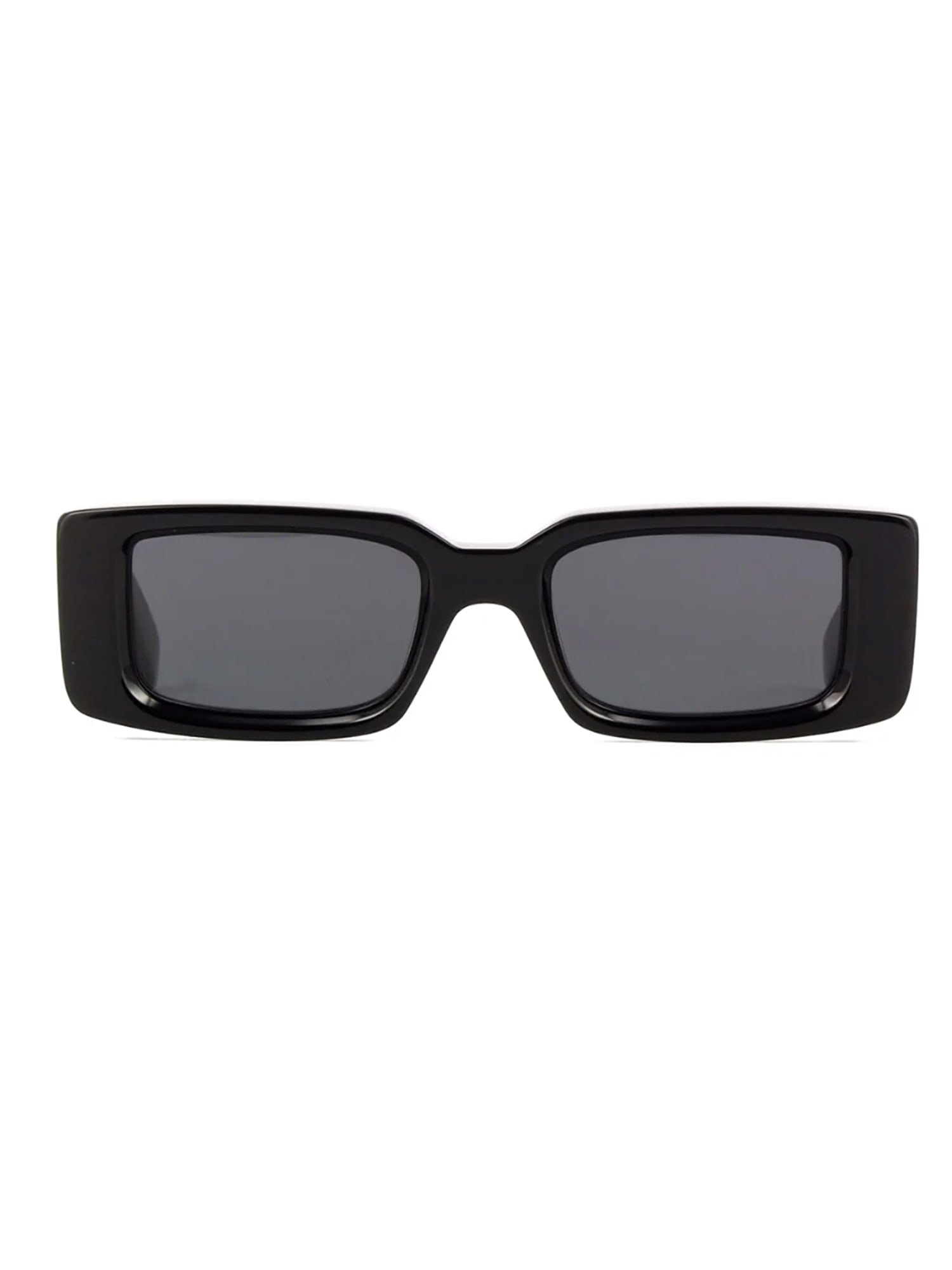 Shop Off-white Oeri127 Arthur Sunglasses In Black
