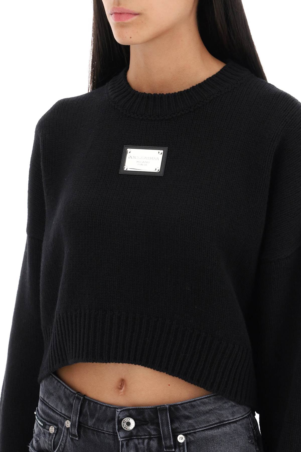 Shop Dolce & Gabbana Logo Plaque Cropped Sweater In Nero (black)