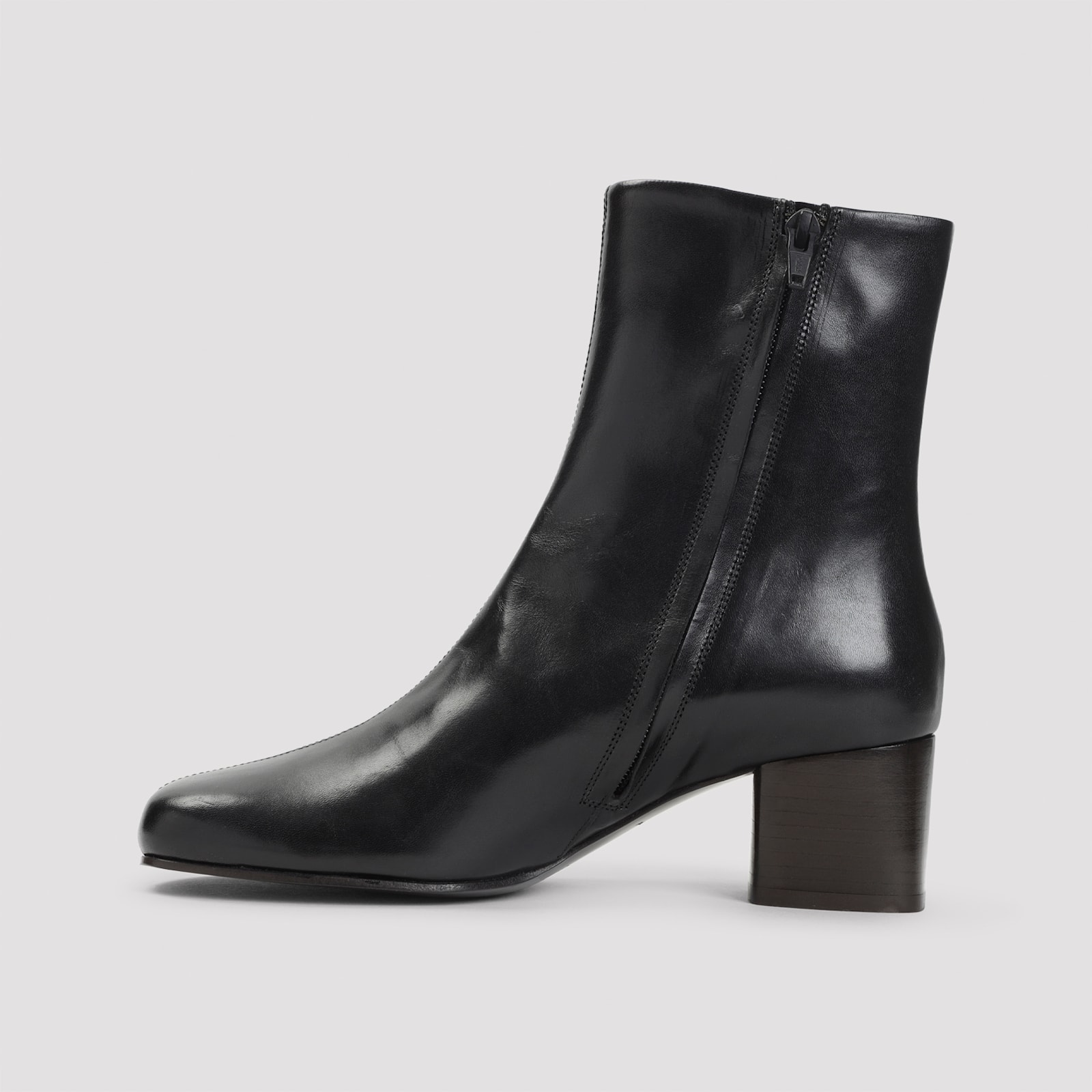 Lemaire Ankle Boots With Polished Calf Leather In Black