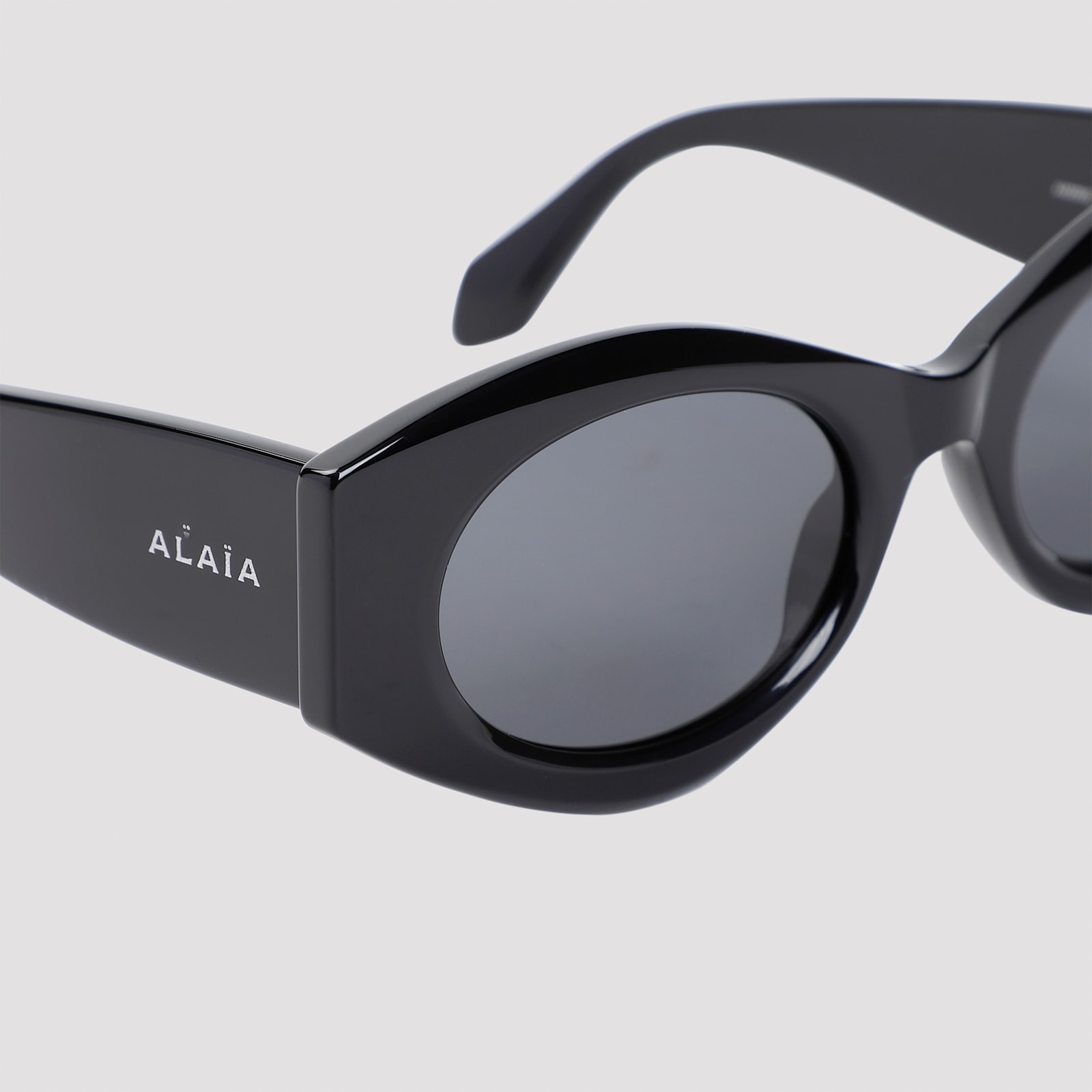 Shop Alaïa Alaia Acetate Sunglasses In Black