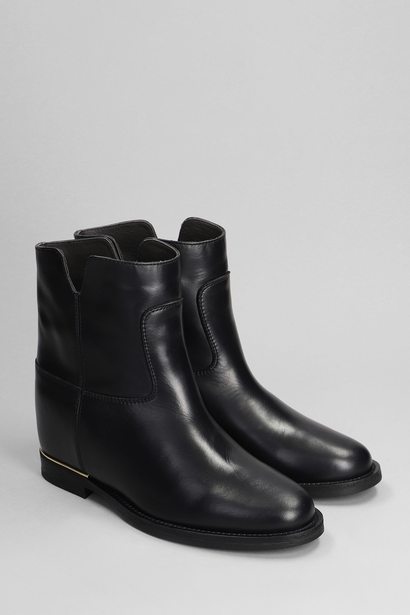 Via Roma 15 Ankle Boots Inside Wedge In Black Leather In Black
