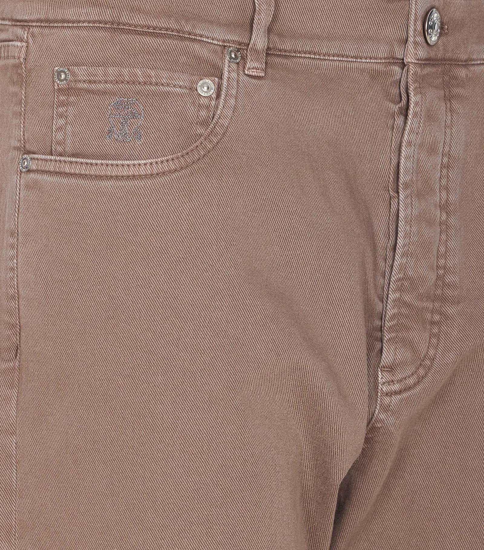 Brunello Cucinelli Pantsshorts In Brown