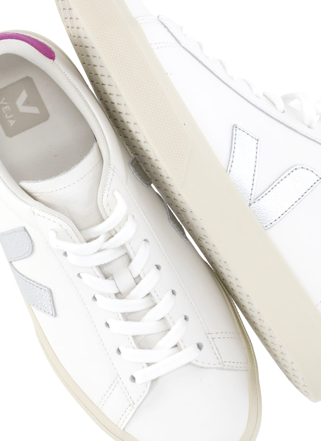 Veja Campo White Low Top Sneakers With Contrasting Heel With Logo Lettering And Logo Patch On The Side In In White