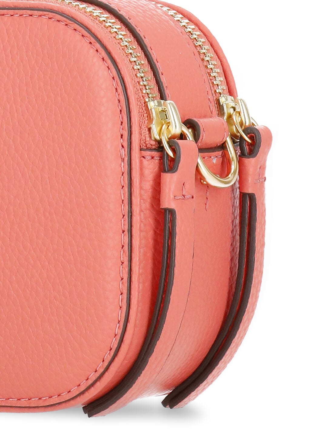 Shop Tory Burch Miller Bag In Pink