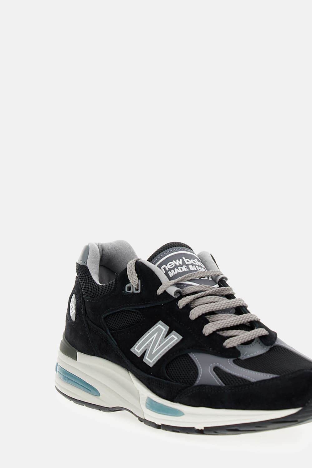 New Balance Black And Grey Suede-mesh Sneakers With Cushioned Sole In Black