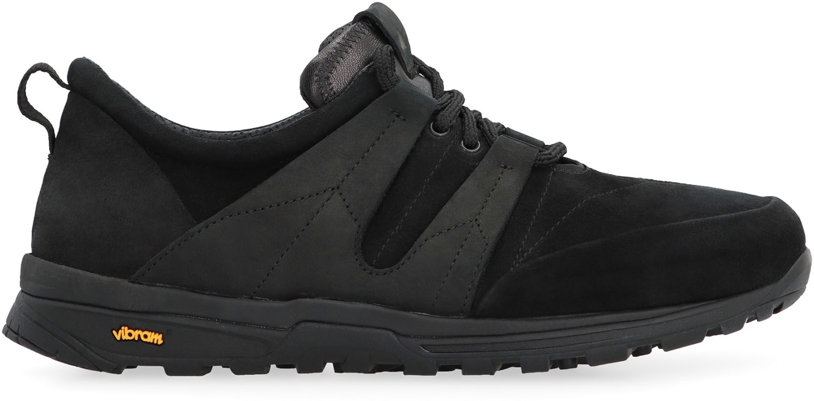 Shop Volta Ct-e Low-top Sneakers In Black