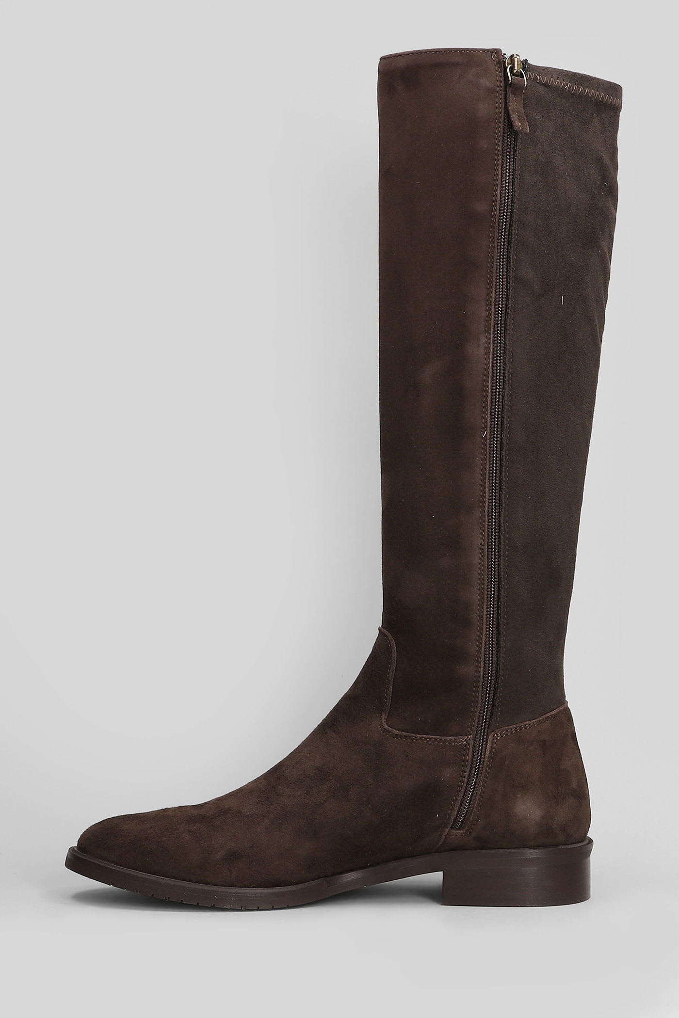 Julie Dee Low Heels Boots In Dark Brown Suede In Brown