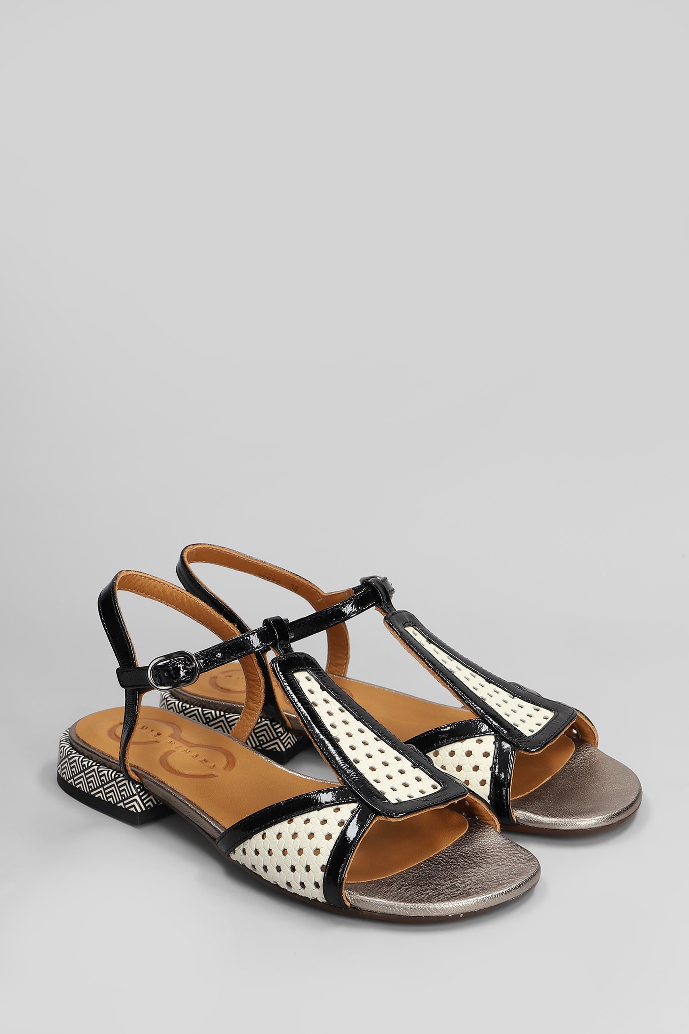 Chie Mihara Slipper-mule In Black Leather In Black