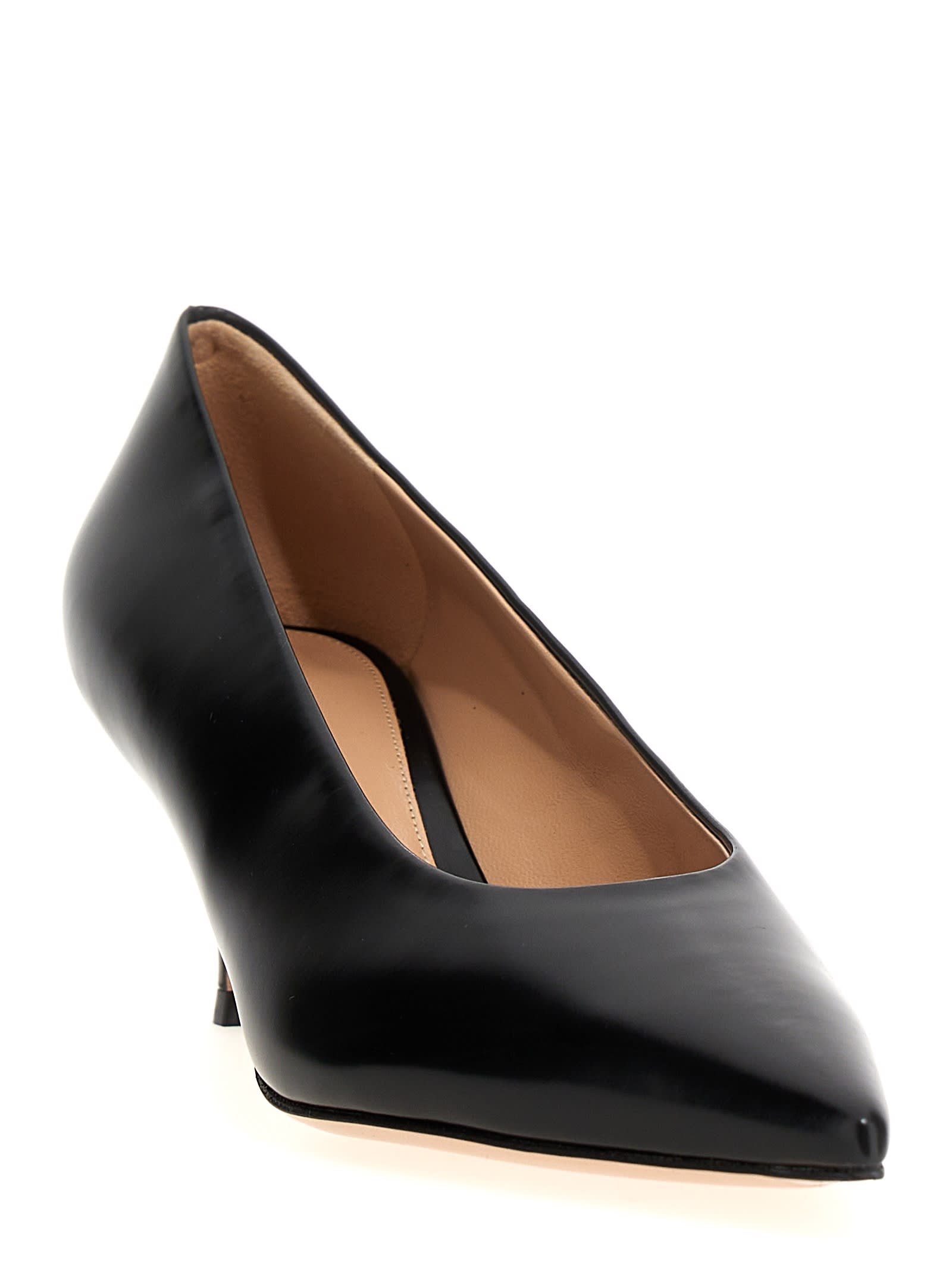 Shop Gianvito Rossi Robbie Pumps In Black