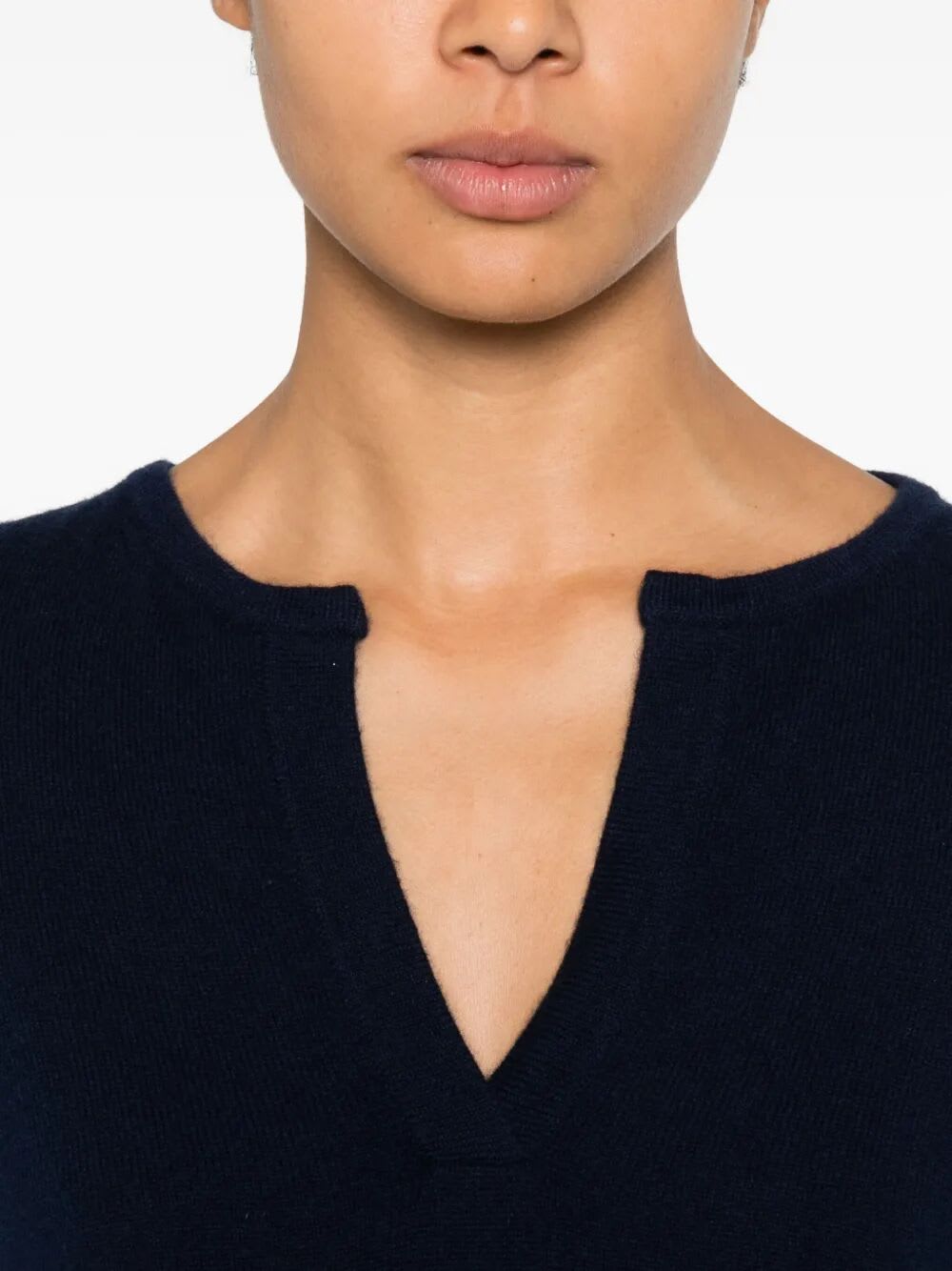 Liviana Conti Vania V-neck Cashmere Sweater In Blue