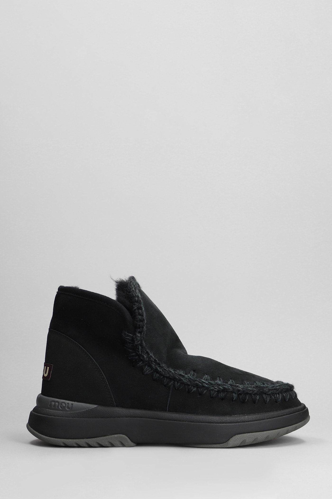 Eskimo Jogger Sneakers In Black Suede